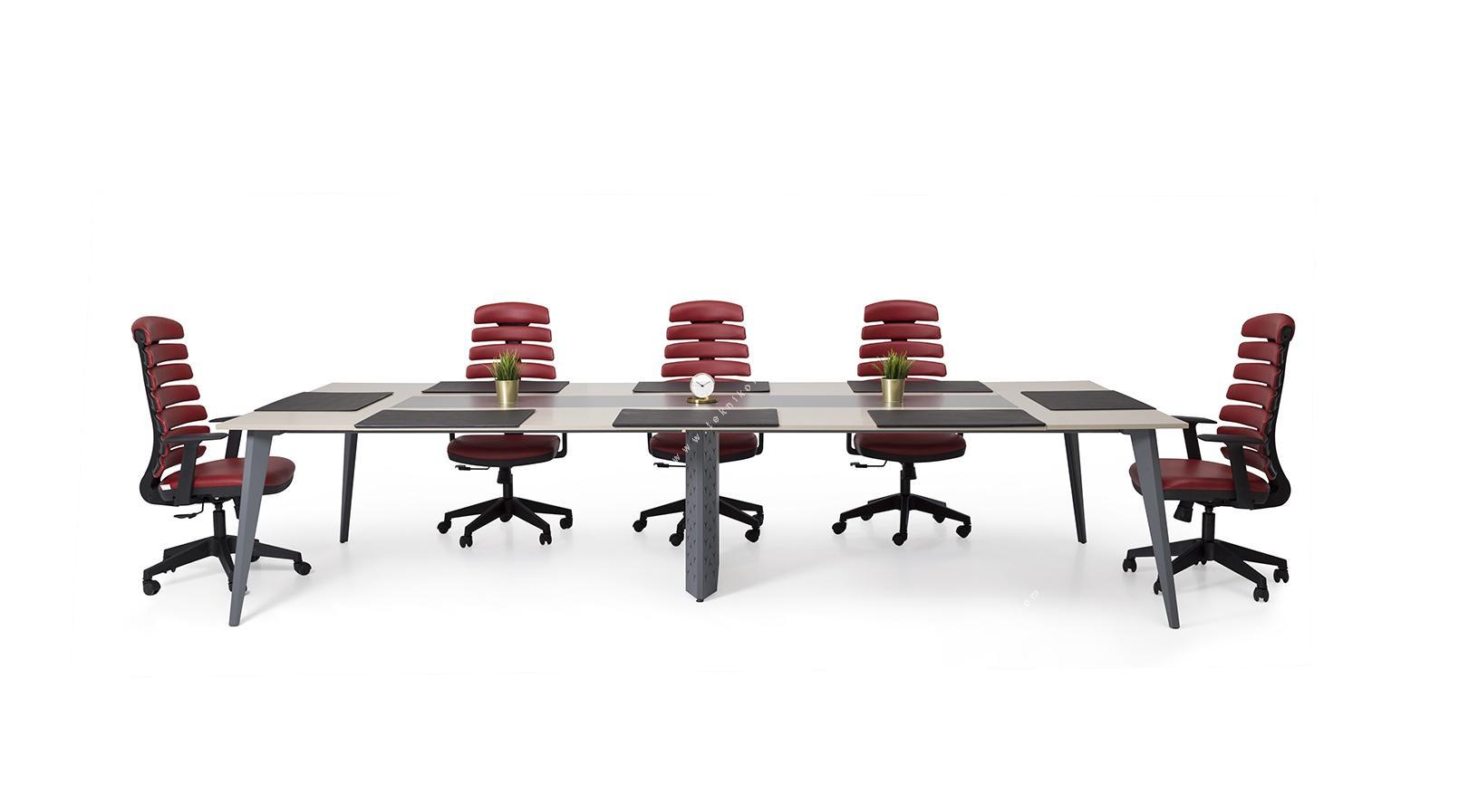 chess uzun toplantı masası