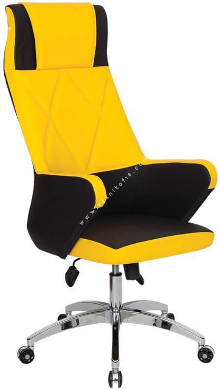 Cors Manager Armchair