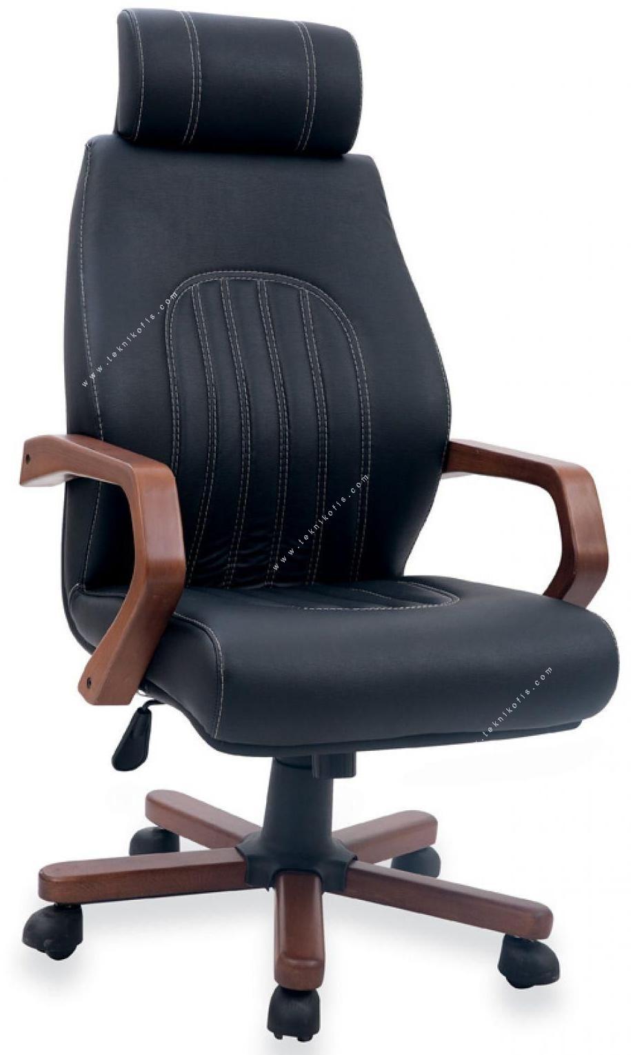 silvestre wooden executive armchair