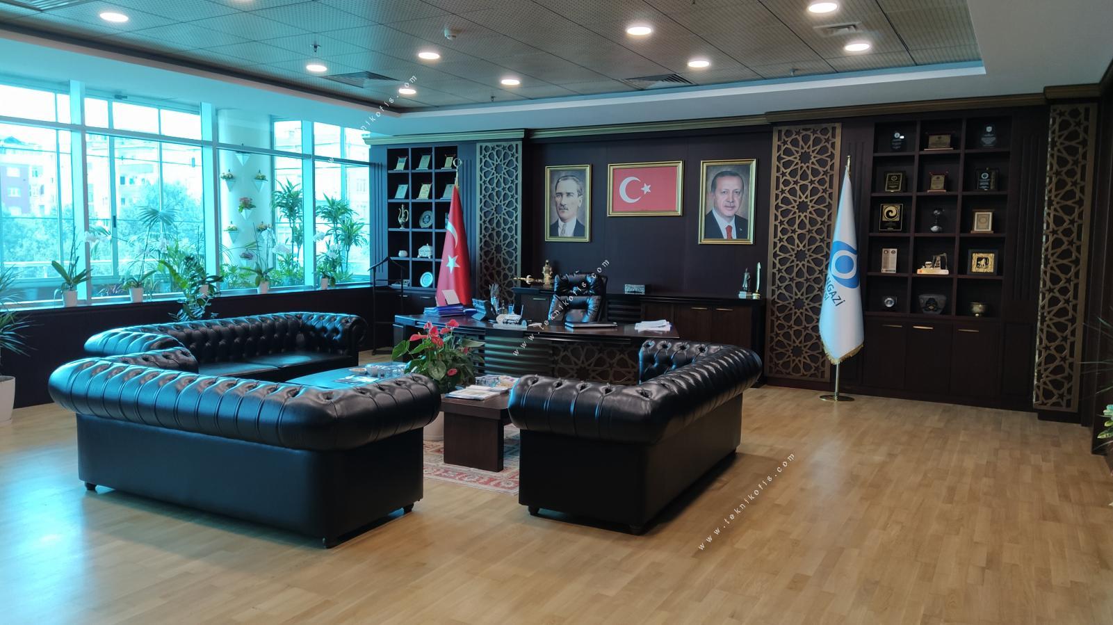 TC Sultangazi Belediyesi Başkanlık Odası