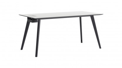 ploi dört metal ayaklı personel masası 140x70cm